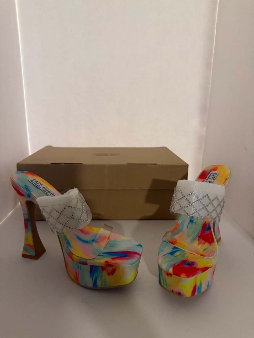 Cape Robbin Rainbow Platform Heels Rhinestone Strap Size 7